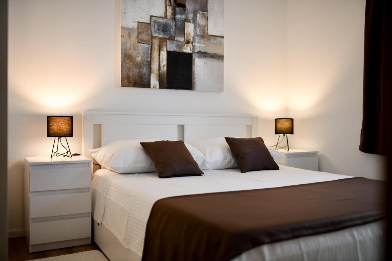 White Hill Apartma